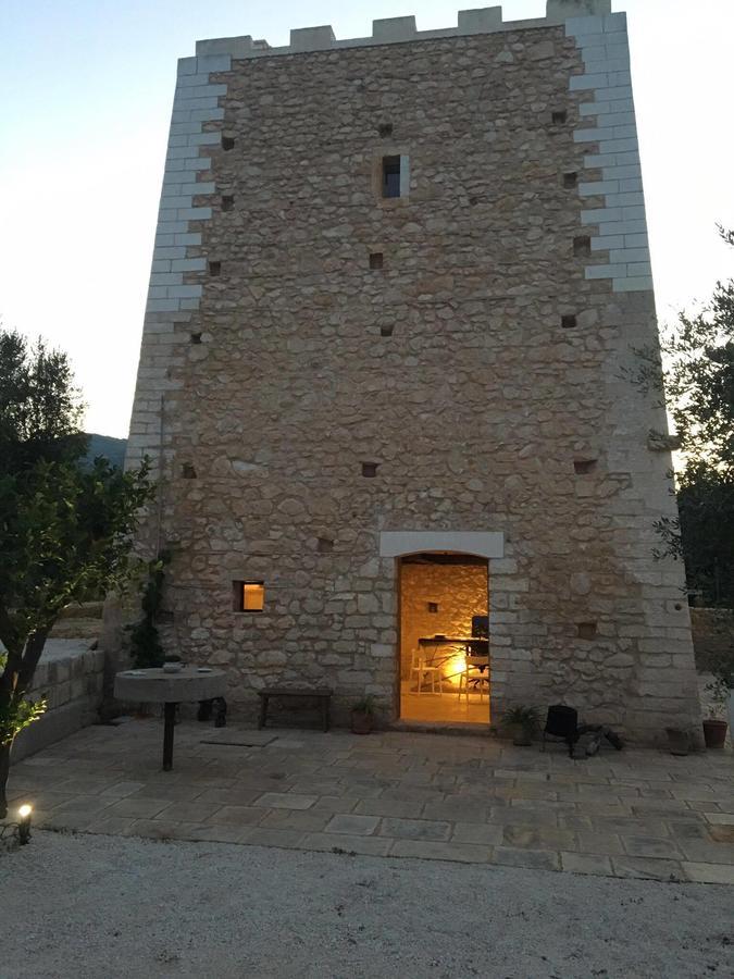 Hotel Torre Santamaria Resort Mattinata Exterior photo