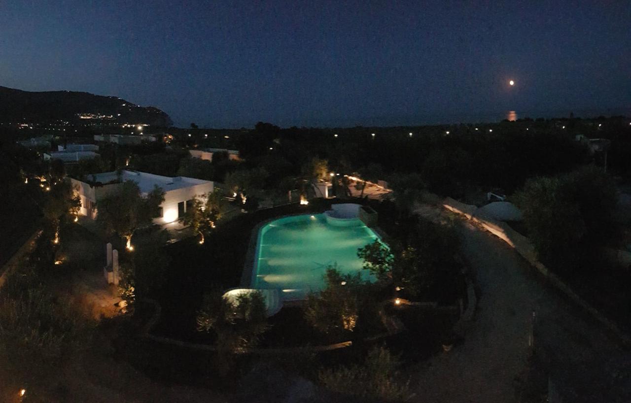 Hotel Torre Santamaria Resort Mattinata Exterior photo